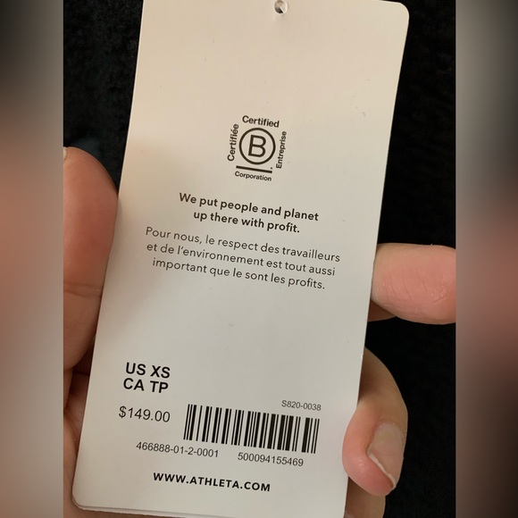 Women’s NWT Athleta Oversized Sherpa Black Quartertop Pullover Swester Size XS - Picture 11 of 13